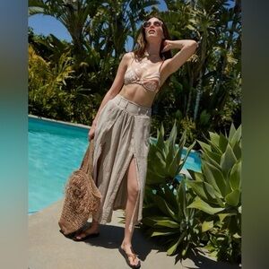 Free People Lunar Cove Wide Leg pants Size L Tan with white stripes